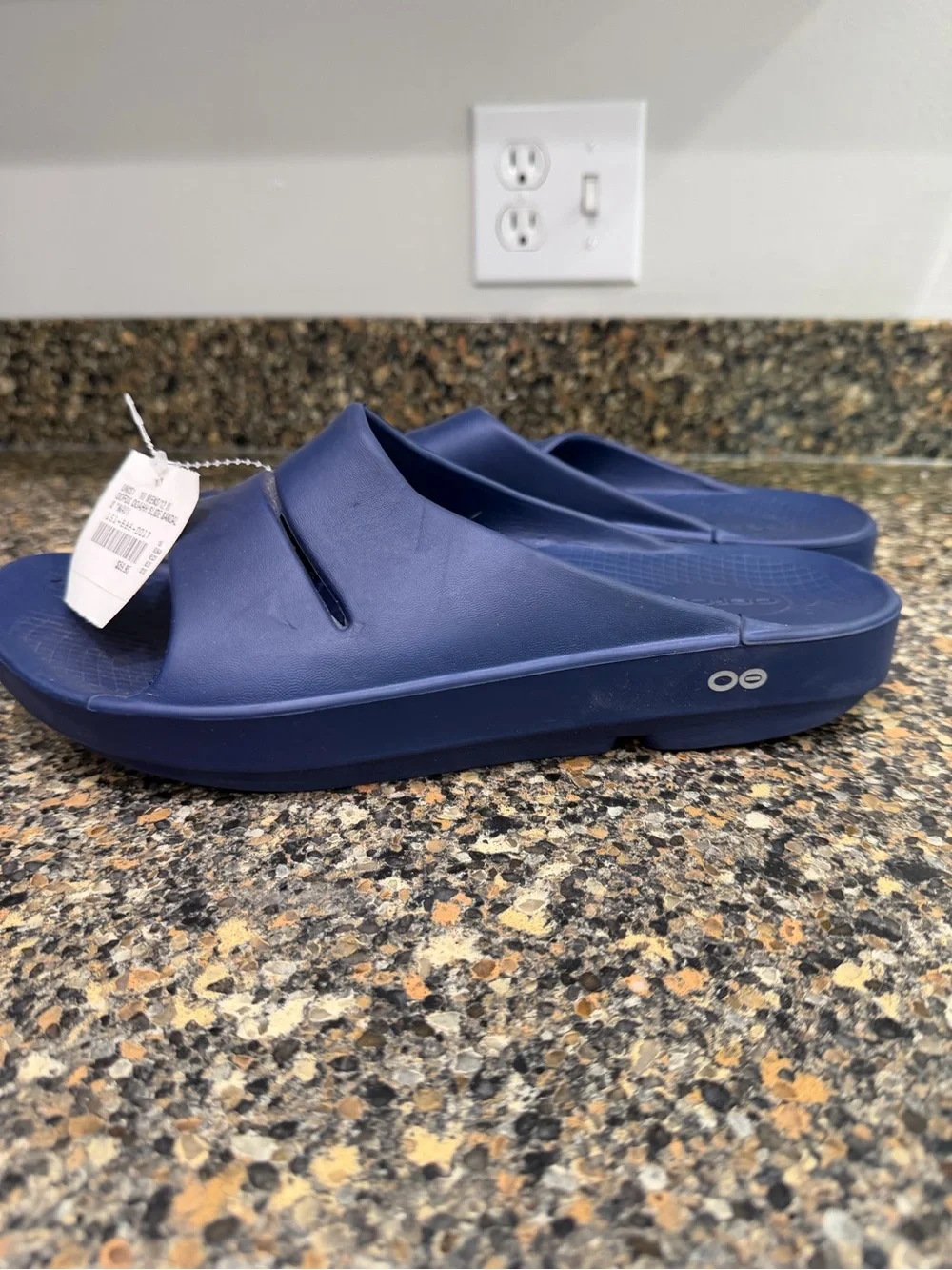 OOFOS OOah Slide Sandals in Navy Blue Mens 10/ ladies 12